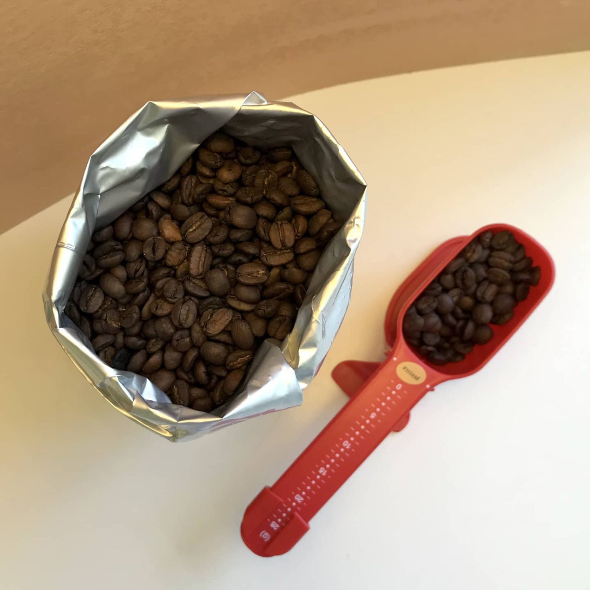 smtcoffee coffee scoop with scale red